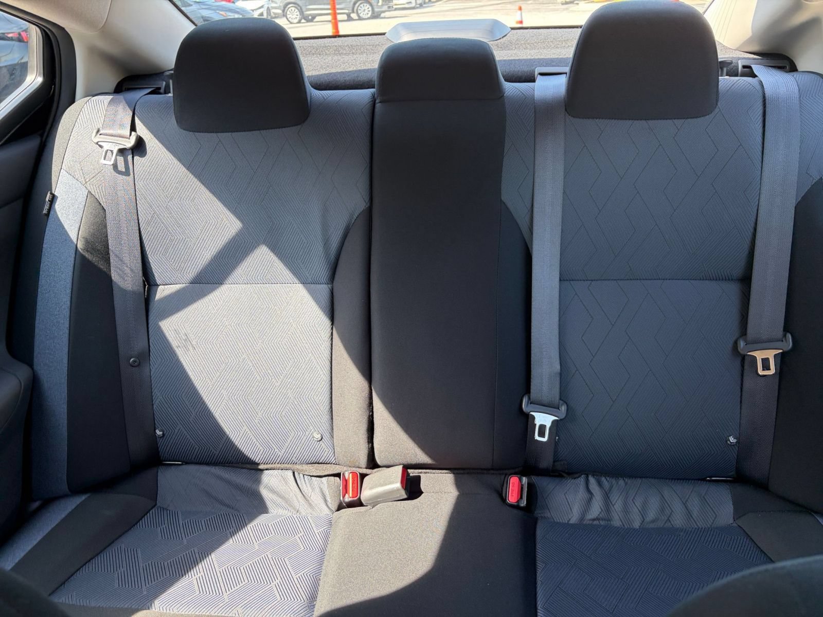 Used 2025 Nissan Versa SV FWD image 36