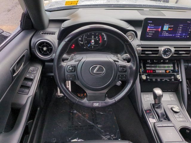 Used 2022 Lexus IS 350 F Sport w/ Navigation Package RWD image 15