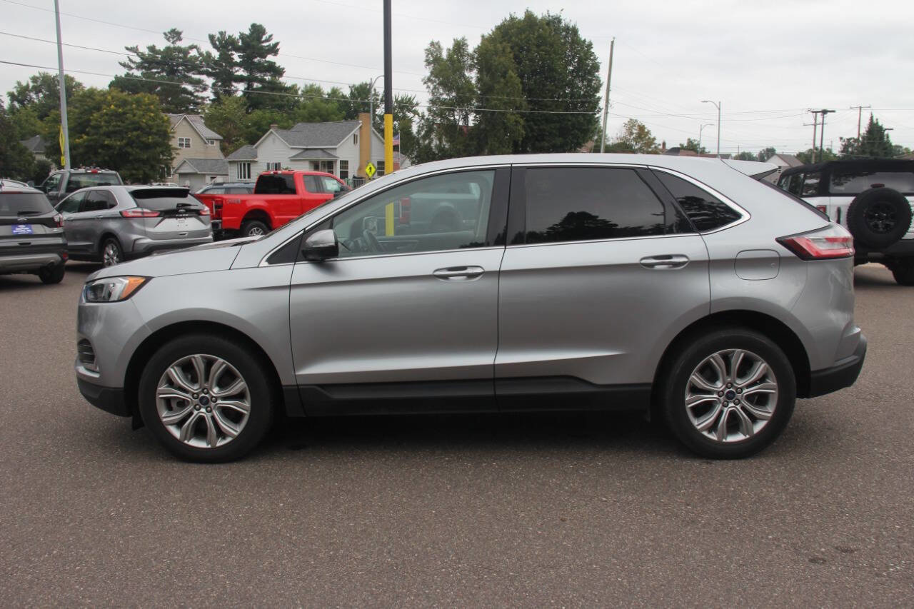 Certified 2022 Ford Edge Titanium image 9