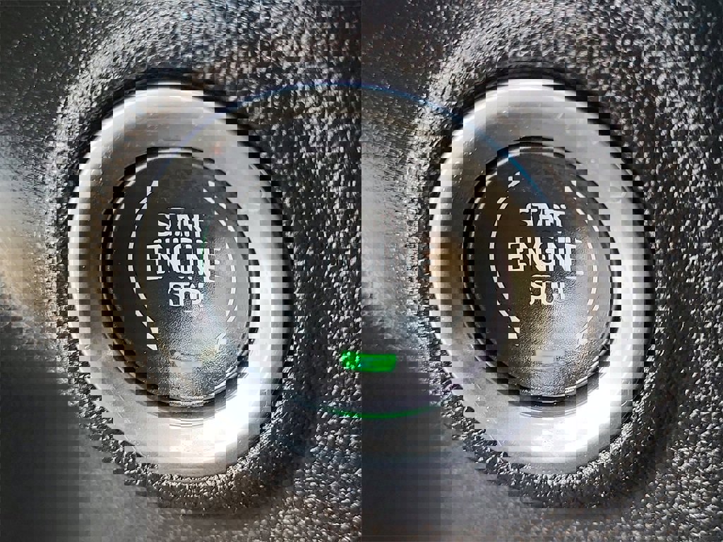 Certified 2022 Chevrolet Silverado 1500 RST image 25