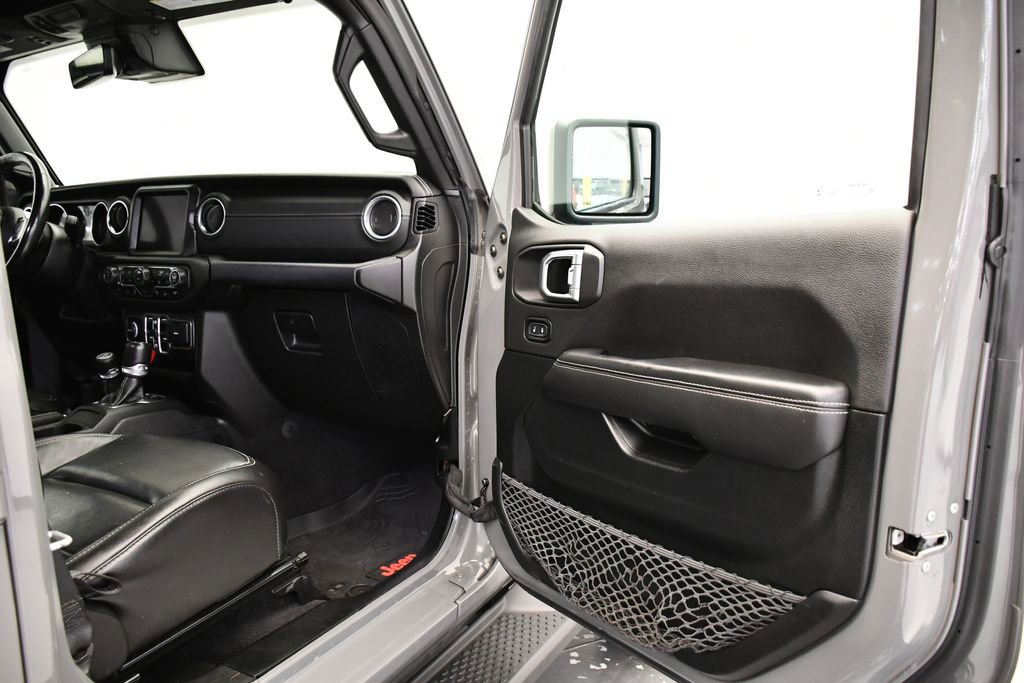 Used 2021 Jeep Wrangler Unlimited Sahara image 41