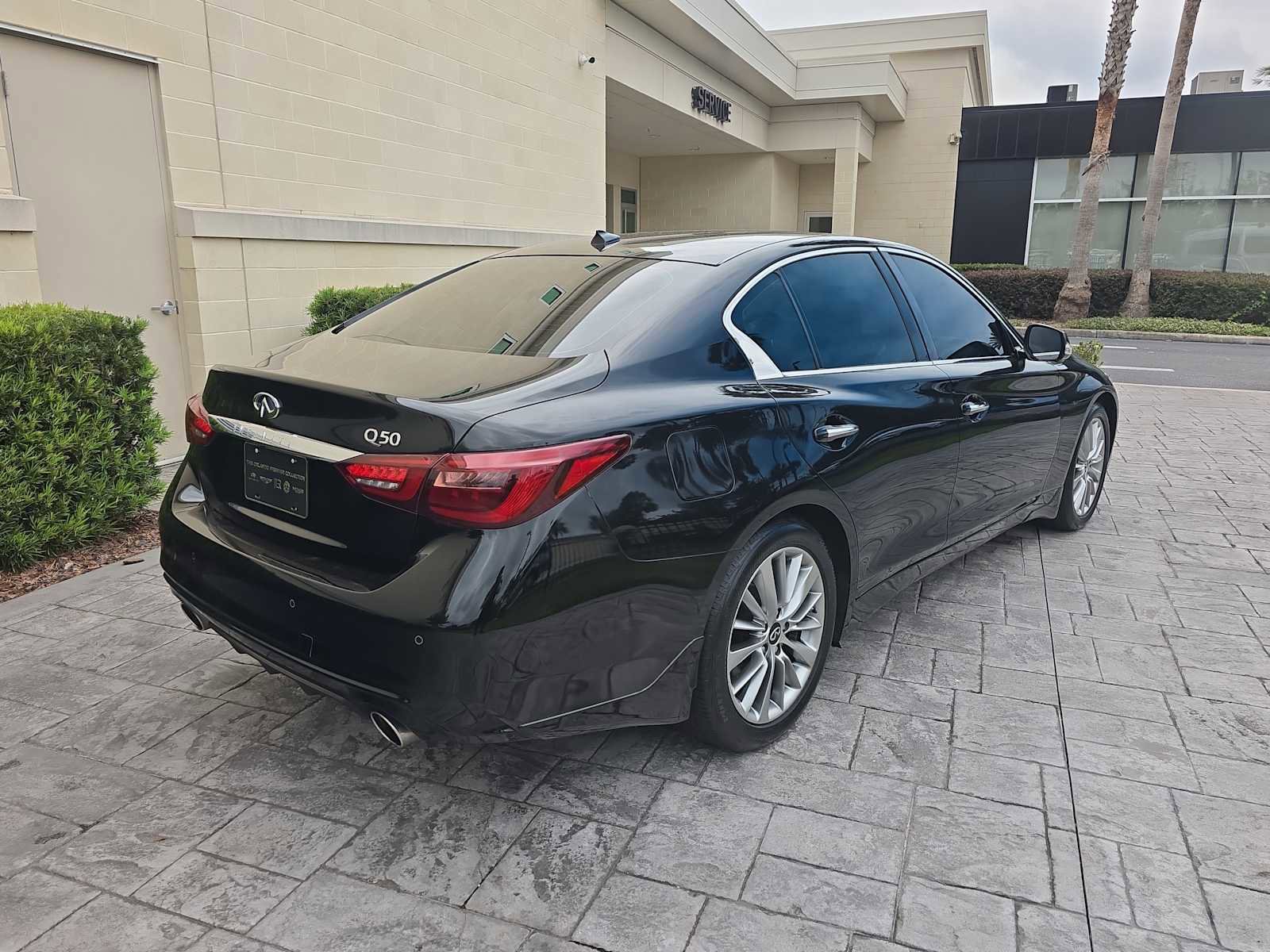 Used 2023 INFINITI Q50 Luxe w/ Cargo Package RWD image 3