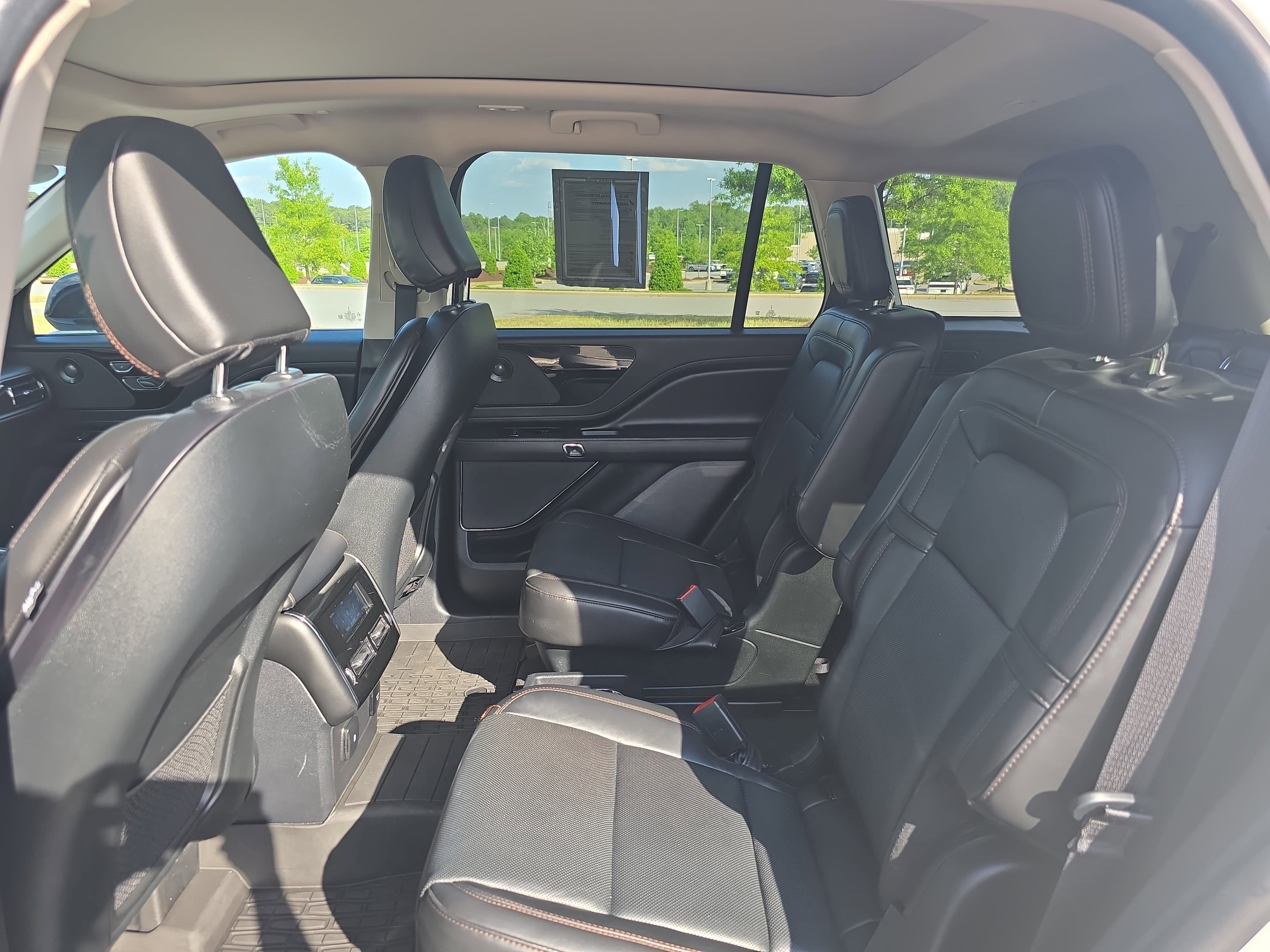 Certified 2023 Lincoln Aviator Reserve w/ Elements Package Plus AWD/4WD image 14