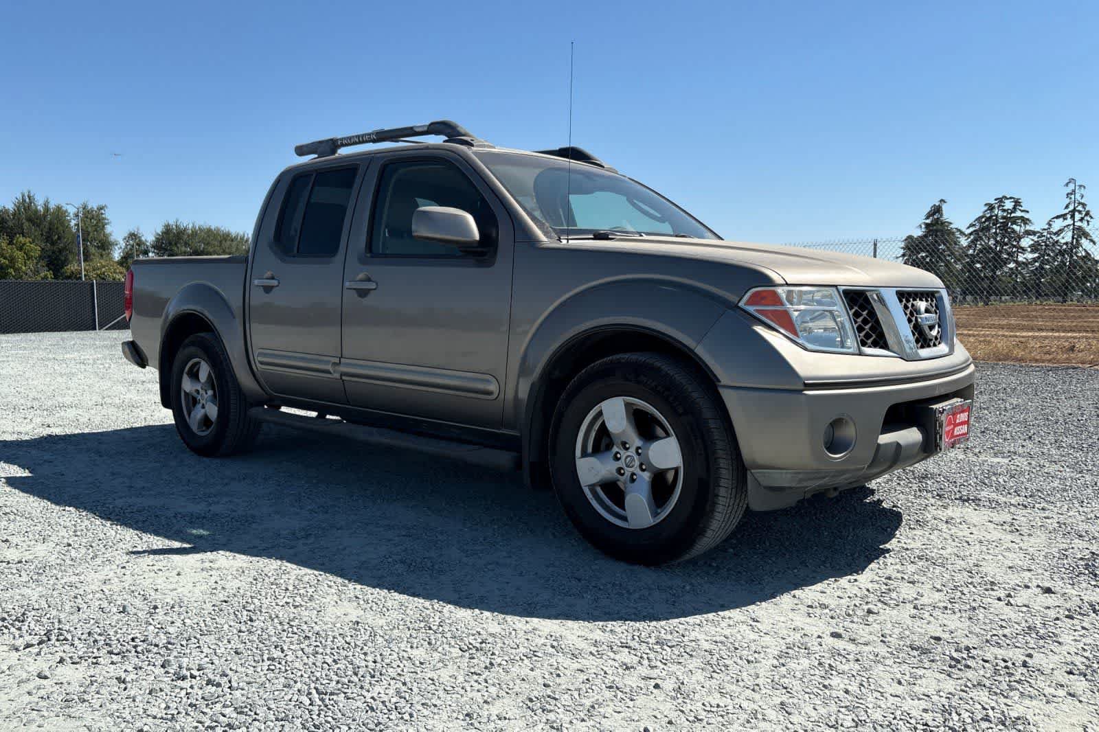 Used 2006 Nissan Frontier LE w/ (X01) Leather Pkg RWD image 10