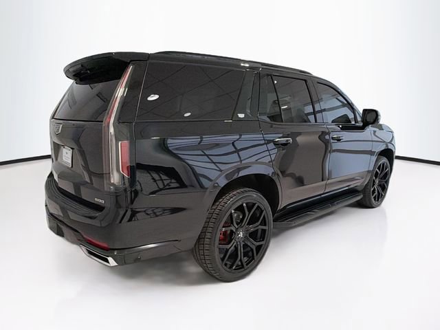 Used 2021 Cadillac Escalade Premium Luxury AWD/4WD image 6