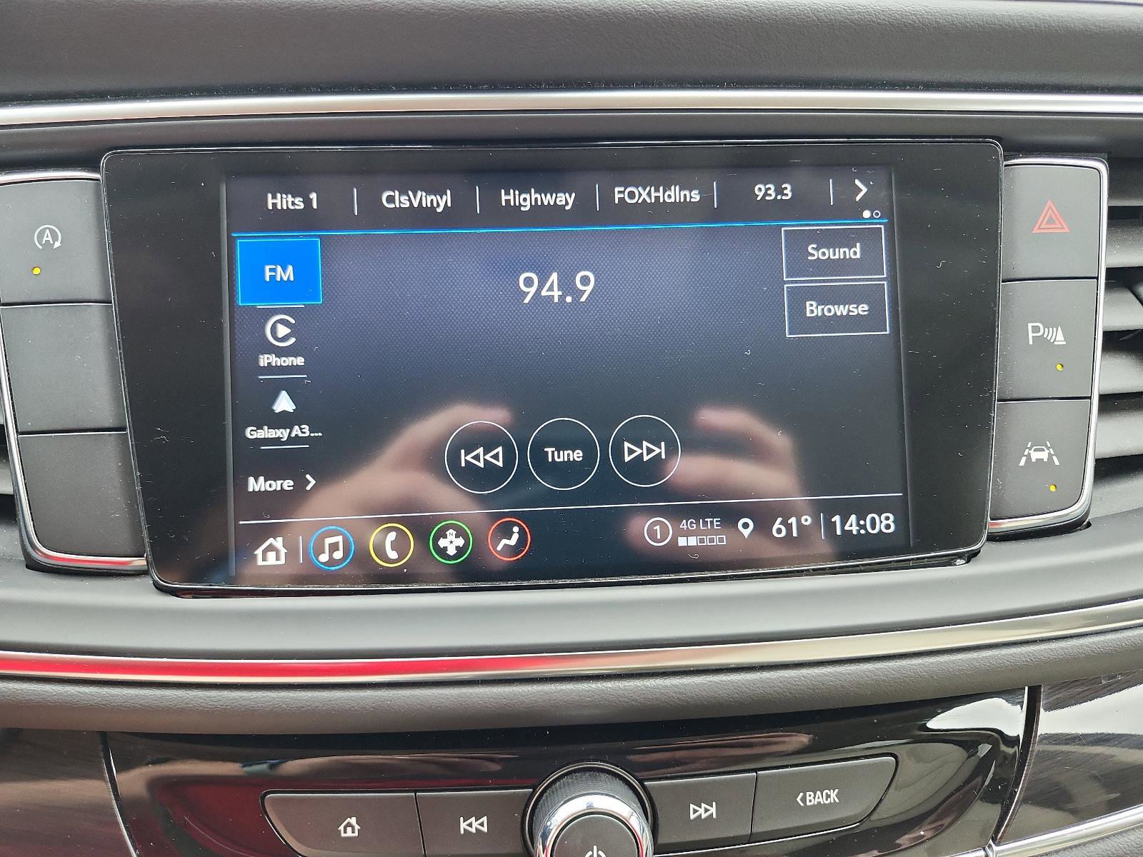 Certified 2023 Buick Enclave Essence image 13