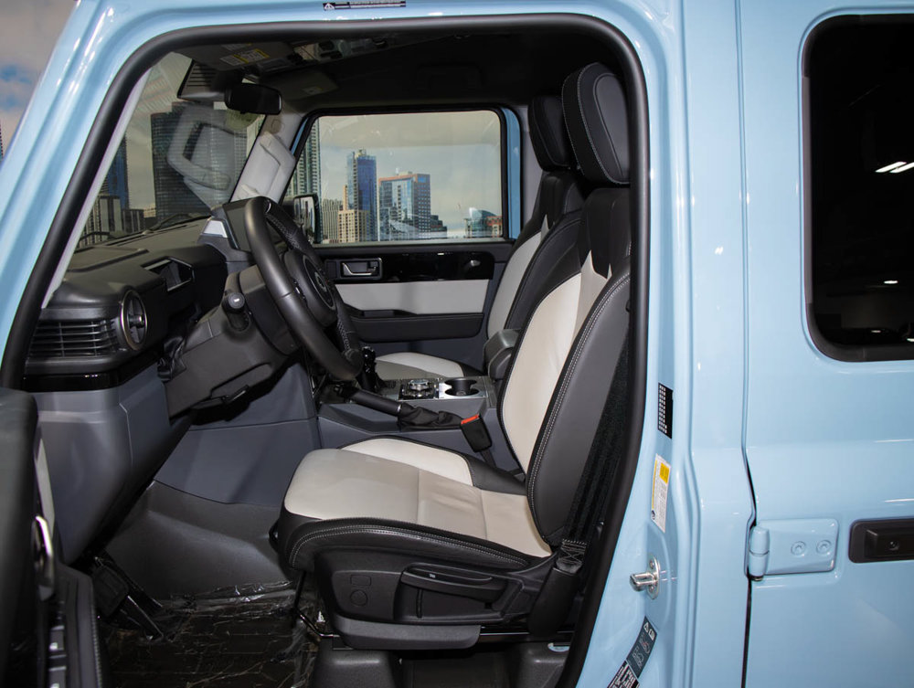 Used 2025 INEOS Grenadier Station Wagon AWD/4WD image 19