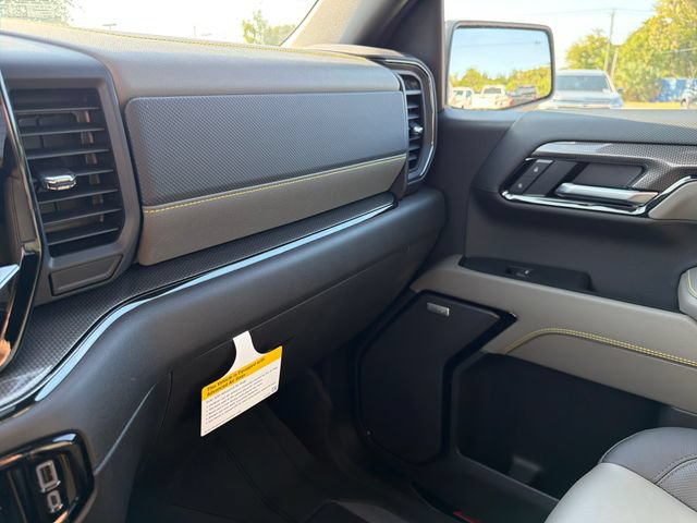 New 2026 Chevrolet Silverado 1500 ZR2 w/ LPO, Dark Essentials Package AWD/4WD image 31