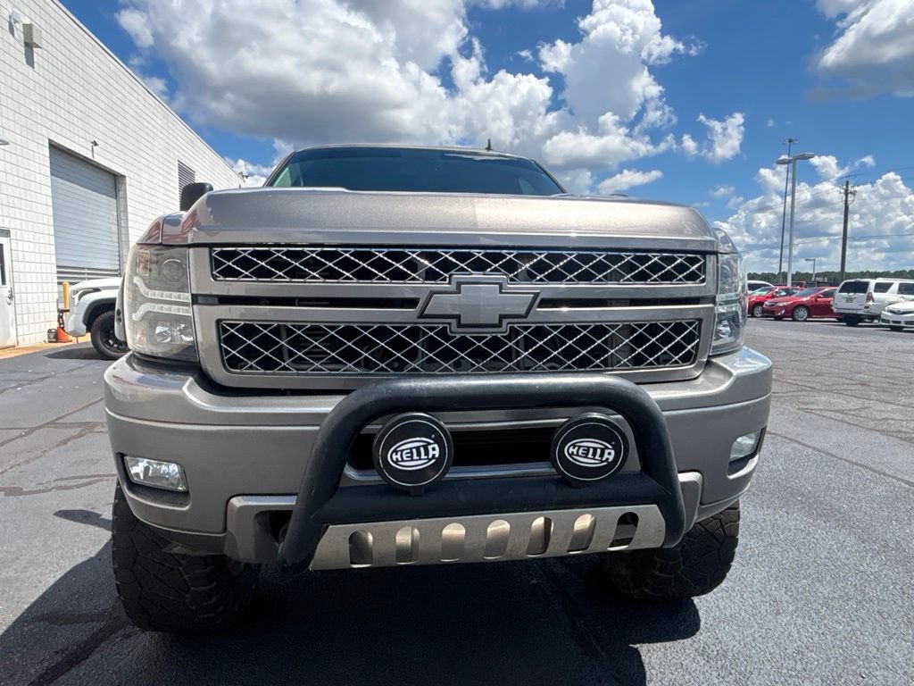 Used 2012 Chevrolet Silverado 3500 LTZ w/ LTZ Plus Package AWD/4WD image 34
