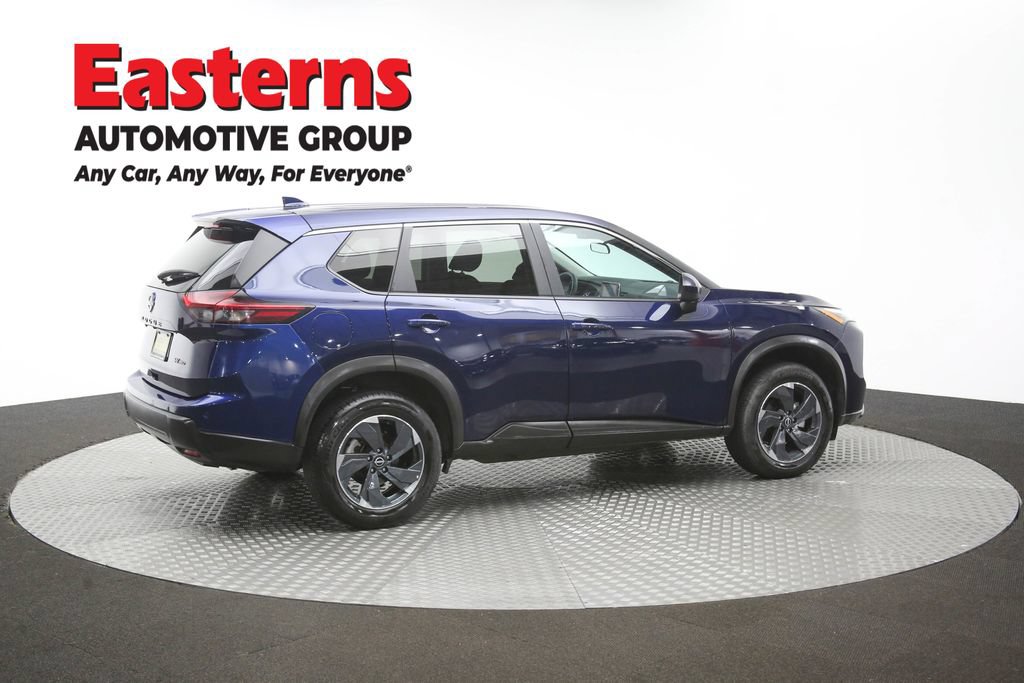 Used 2024 Nissan Rogue SV AWD/4WD image 42