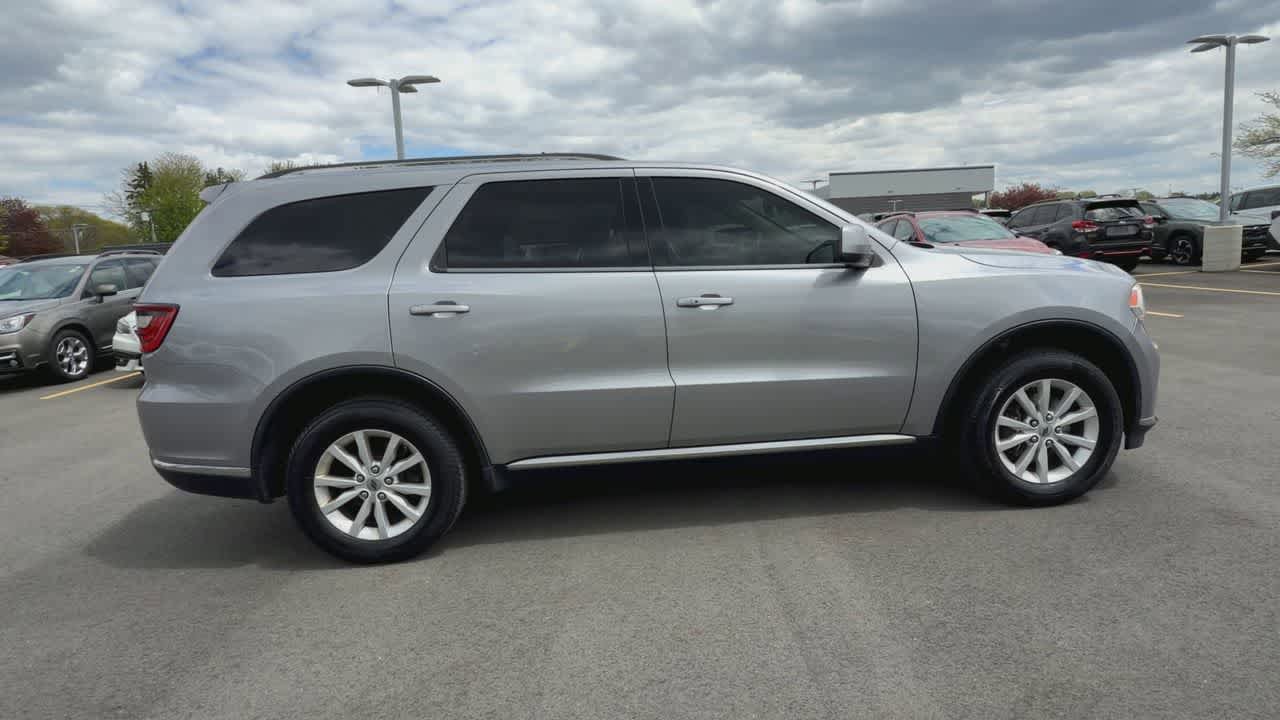 Used 2020 Dodge Durango SXT AWD/4WD image 9