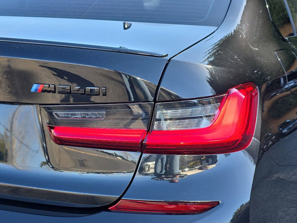 Used 2021 BMW M340i w/ Driving Assistance Package image 38