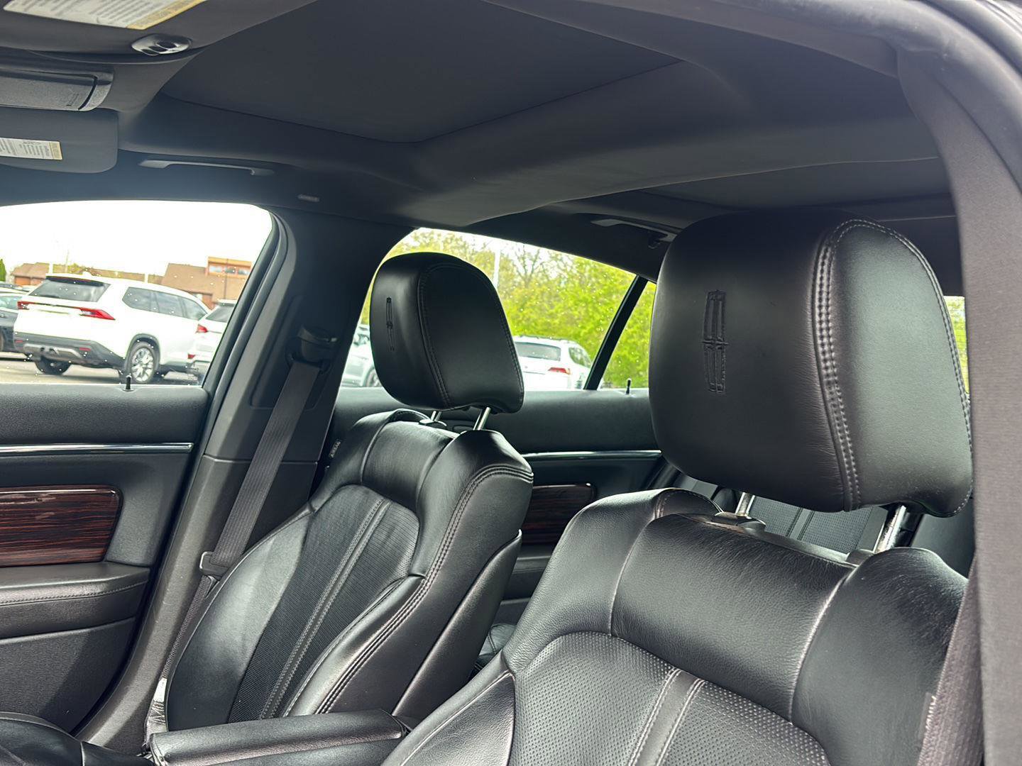 Used 2011 Lincoln MKS AWD w/ 102A Rapid Spec Order Code image 37