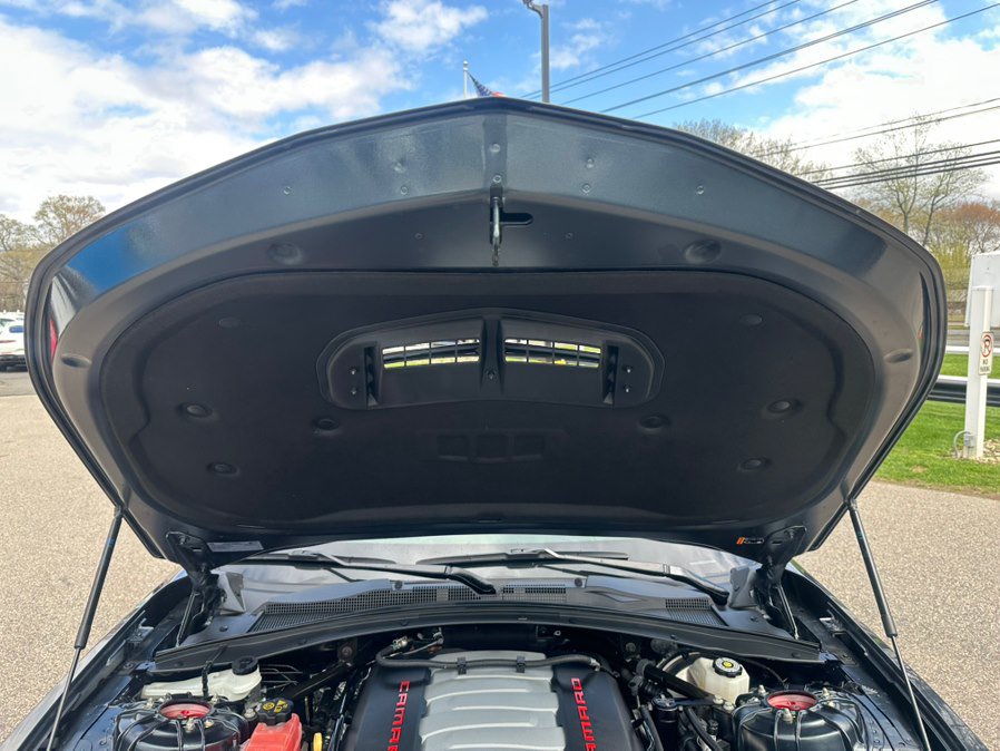 Used 2020 Chevrolet Camaro SS RWD image 28