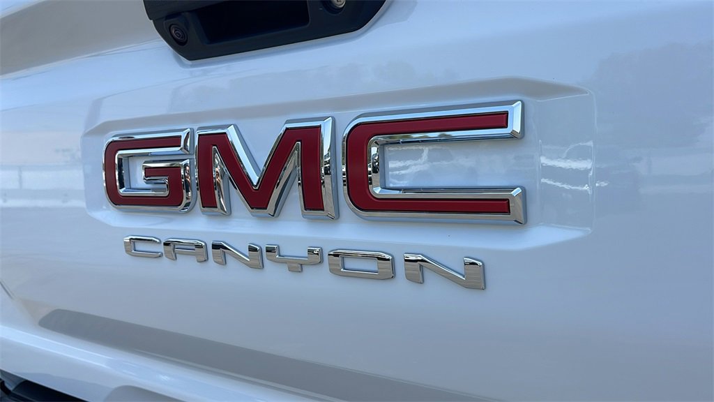 New 2025 GMC Canyon Elevation w/ Convenience Package image 28