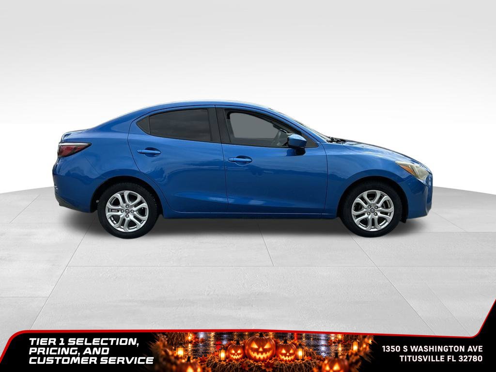 Used 2017 Toyota Yaris iA FWD image 11