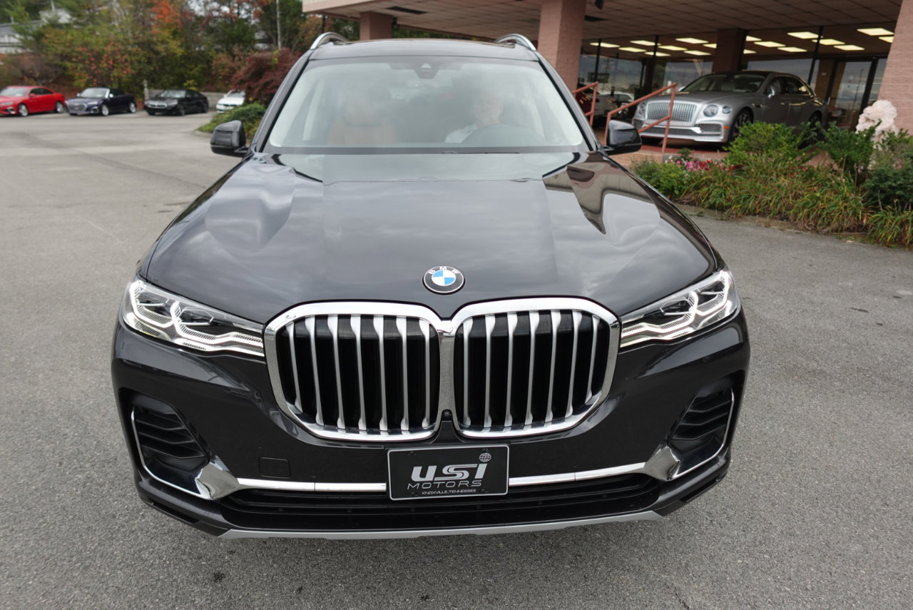 Used 2022 BMW X7 xDrive40i w/ Parking Assistance Package image 6