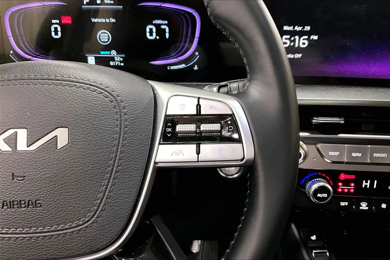 Used 2025 Kia Telluride S AWD/4WD image 25