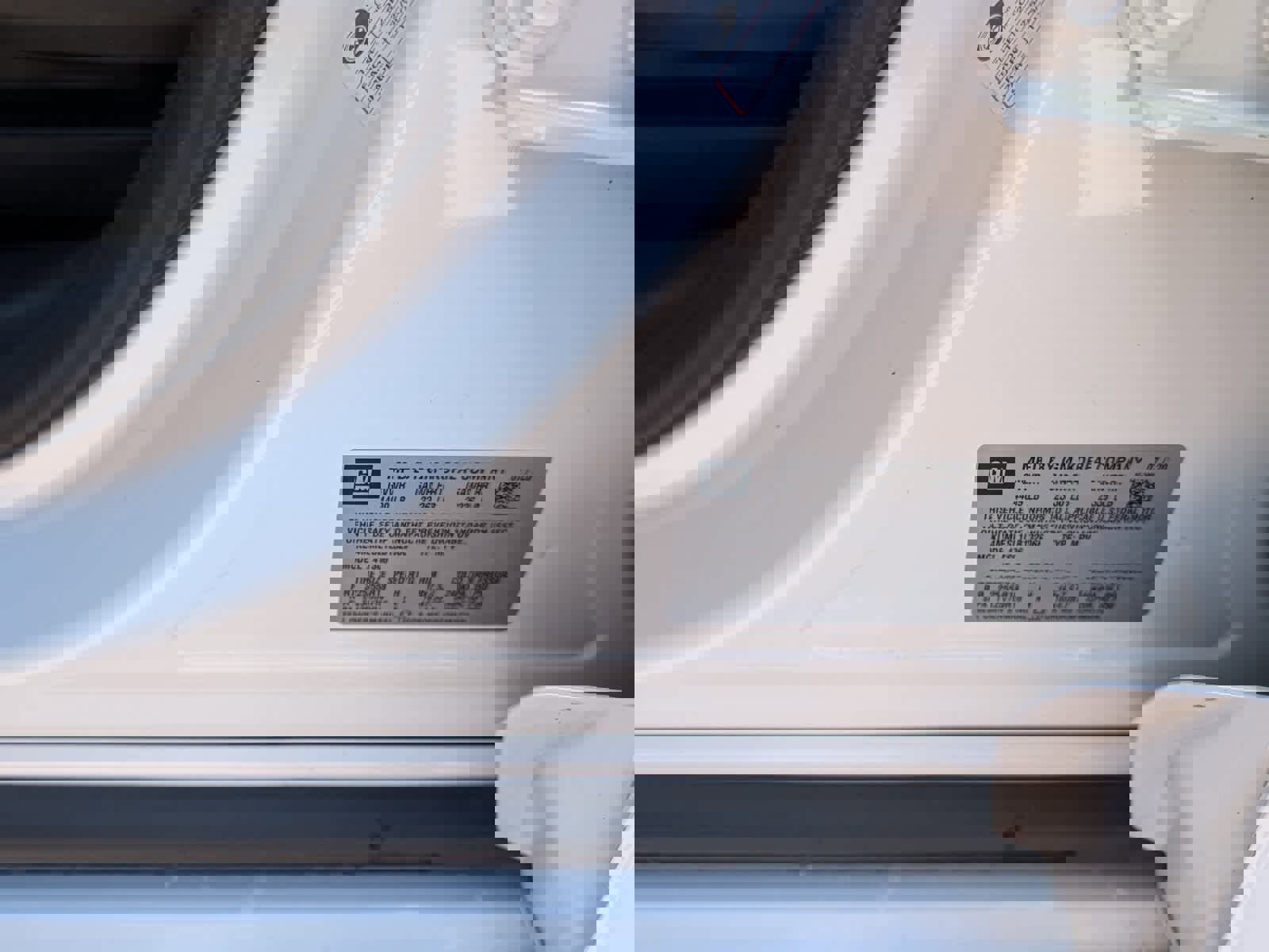 Used 2020 Buick Encore GX Select w/ Sport Touring Package image 14