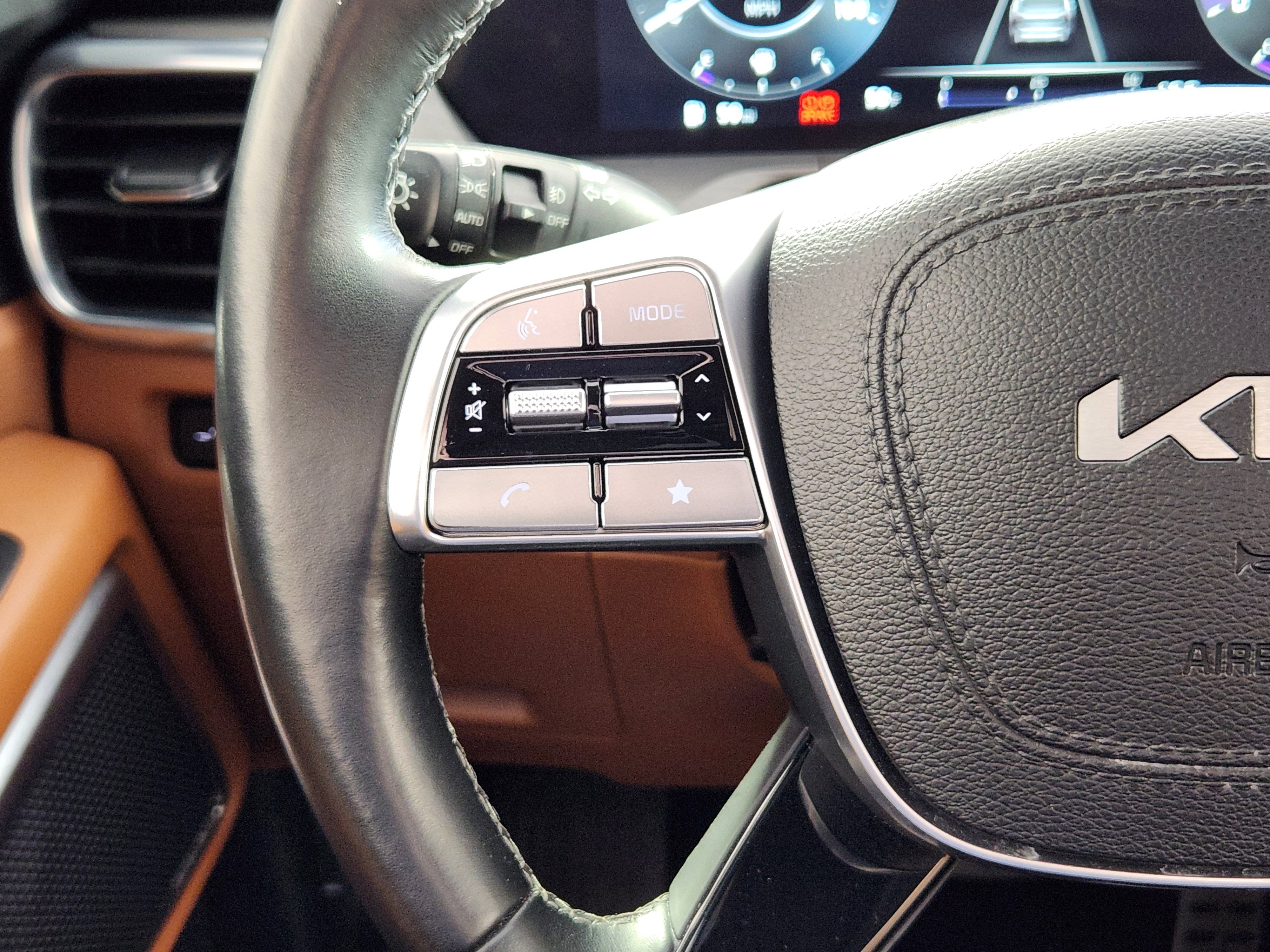 Used 2023 Kia Telluride SX Prestige X-Pro image 18