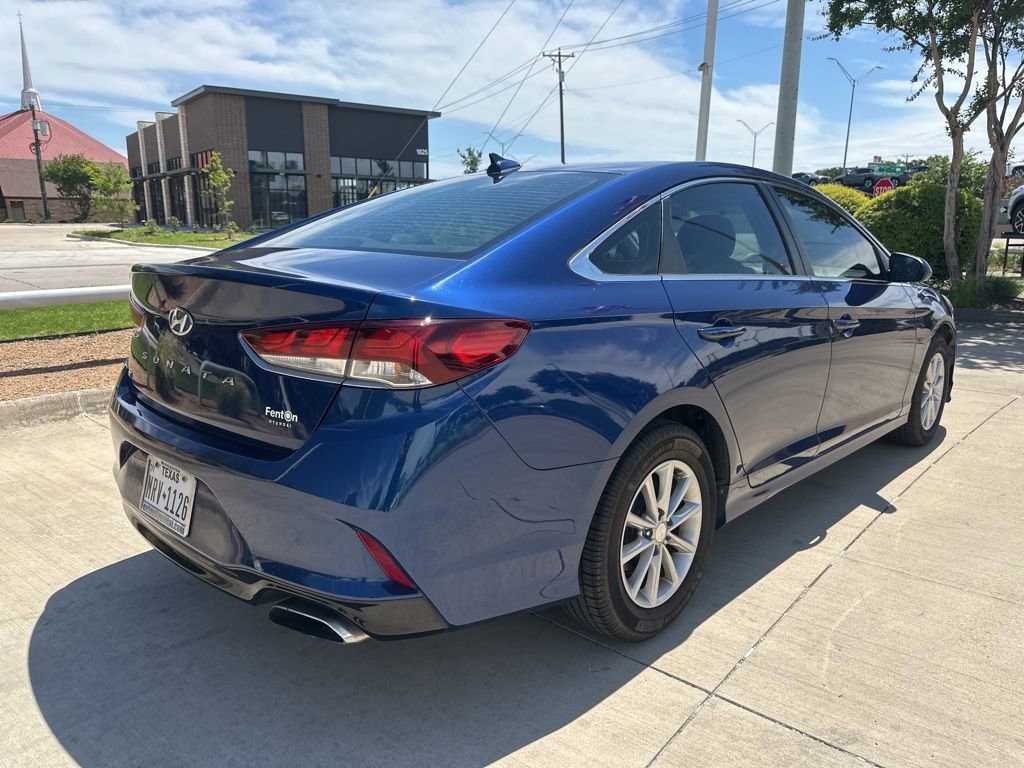 Used 2018 Hyundai Sonata SE w/ Cargo Package FWD image 10