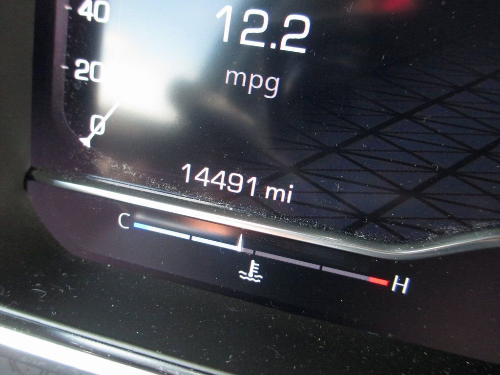 Used 2024 GMC Sierra 1500 AT4X image 33