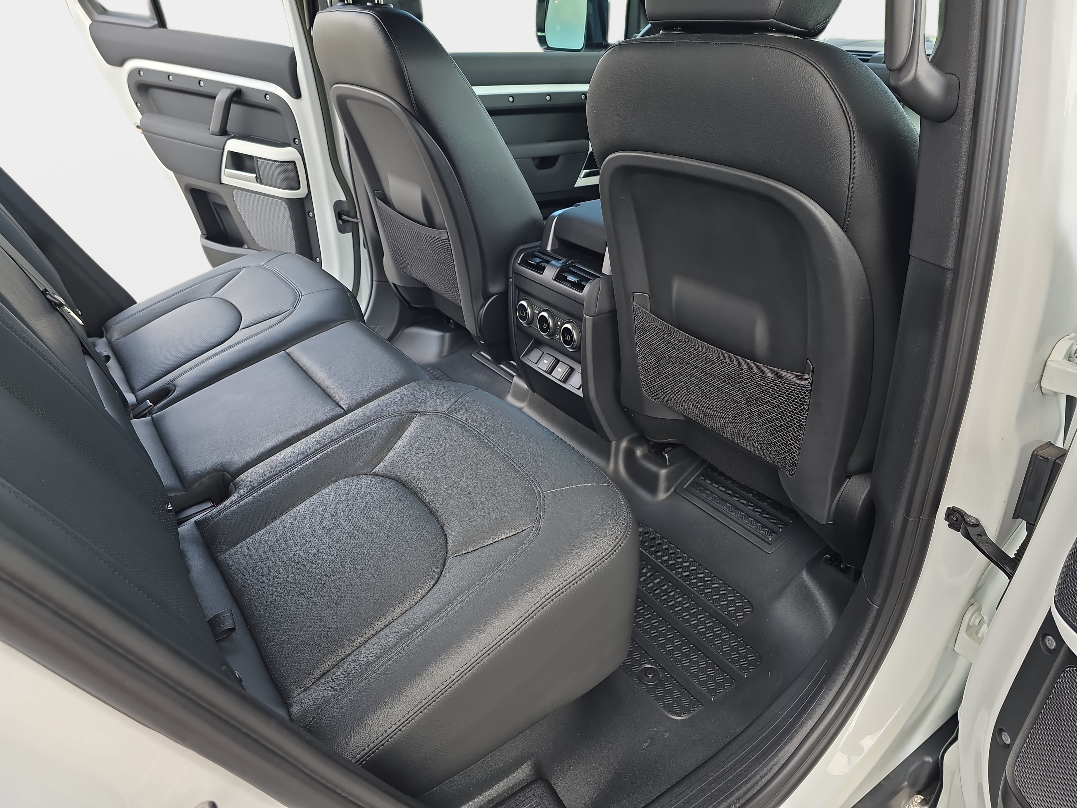 Certified 2023 Land Rover Defender 110 S AWD/4WD image 11
