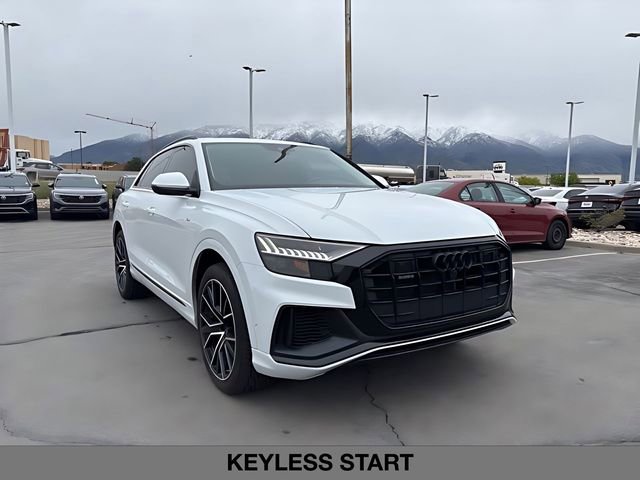 Used 2023 Audi Q8 Premium Plus w/ Premium Plus Package AWD/4WD image 2