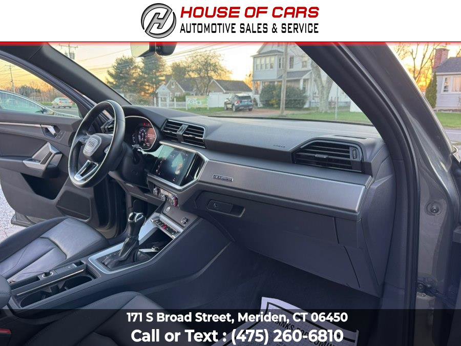 Used 2019 Audi Q3 2.0T Premium Plus w/ Premium Plus Package image 28