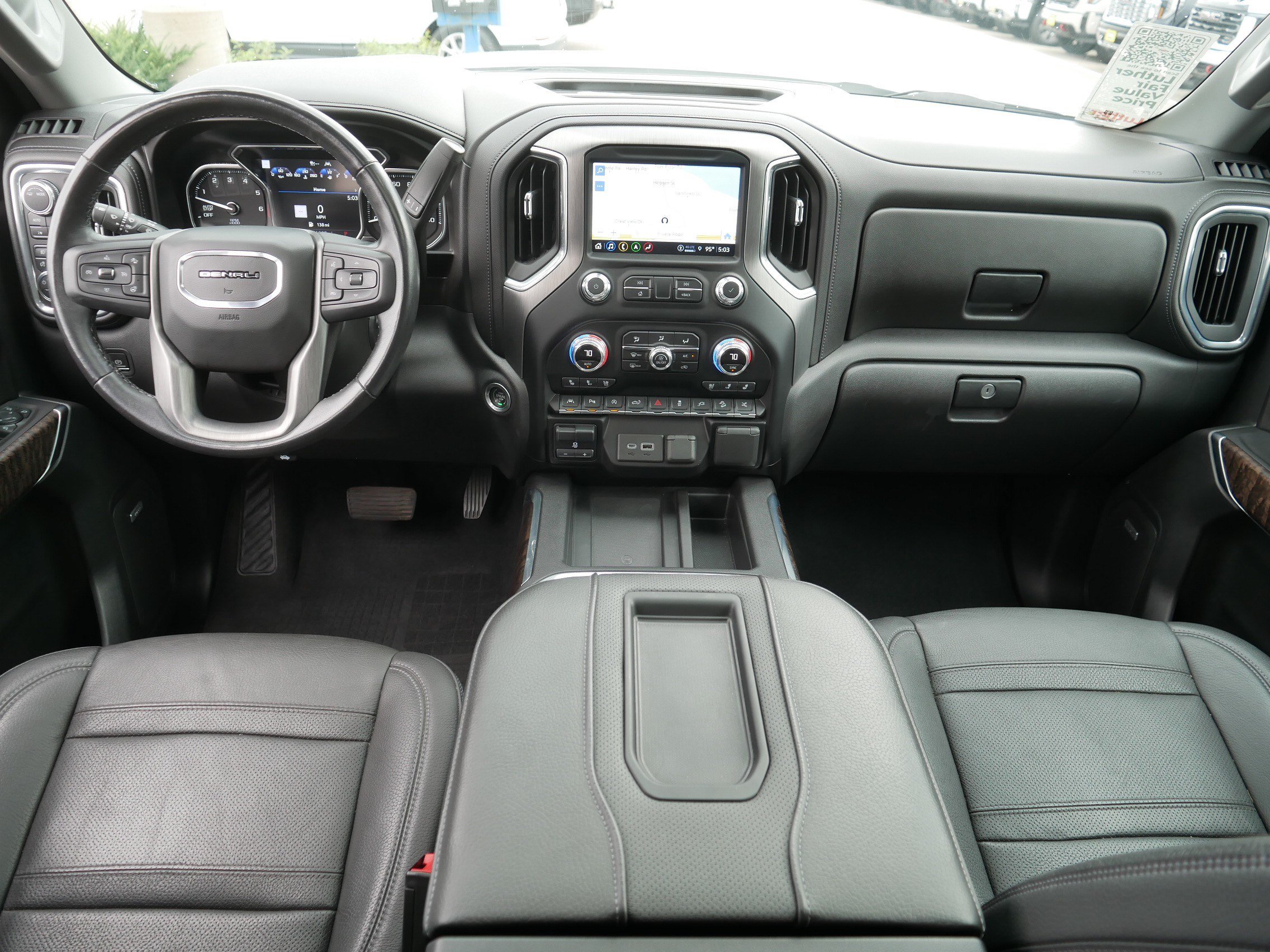 Used 2021 GMC Sierra 1500 Denali w/ Denali Ultimate Package AWD/4WD image 10
