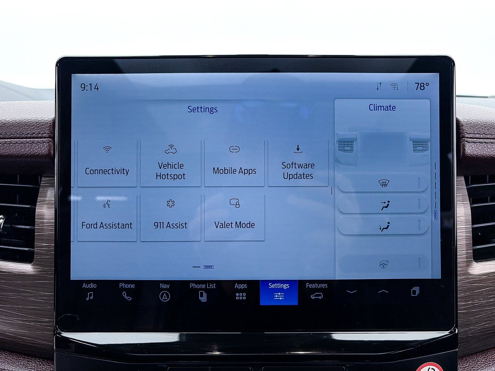 Used 2023 Ford Expedition Limited image 24