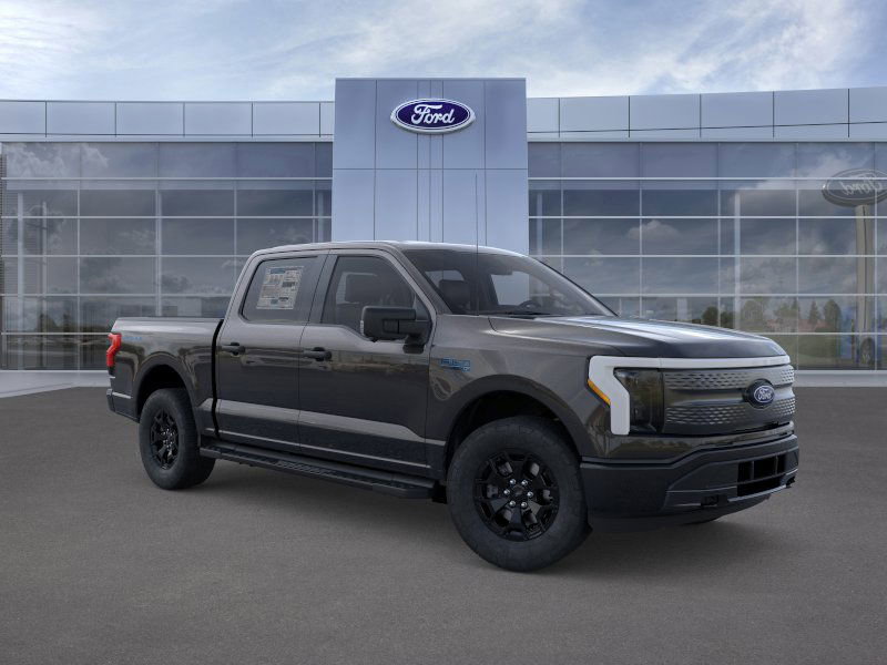New 2025 Ford F150 Lightning XLT image 7
