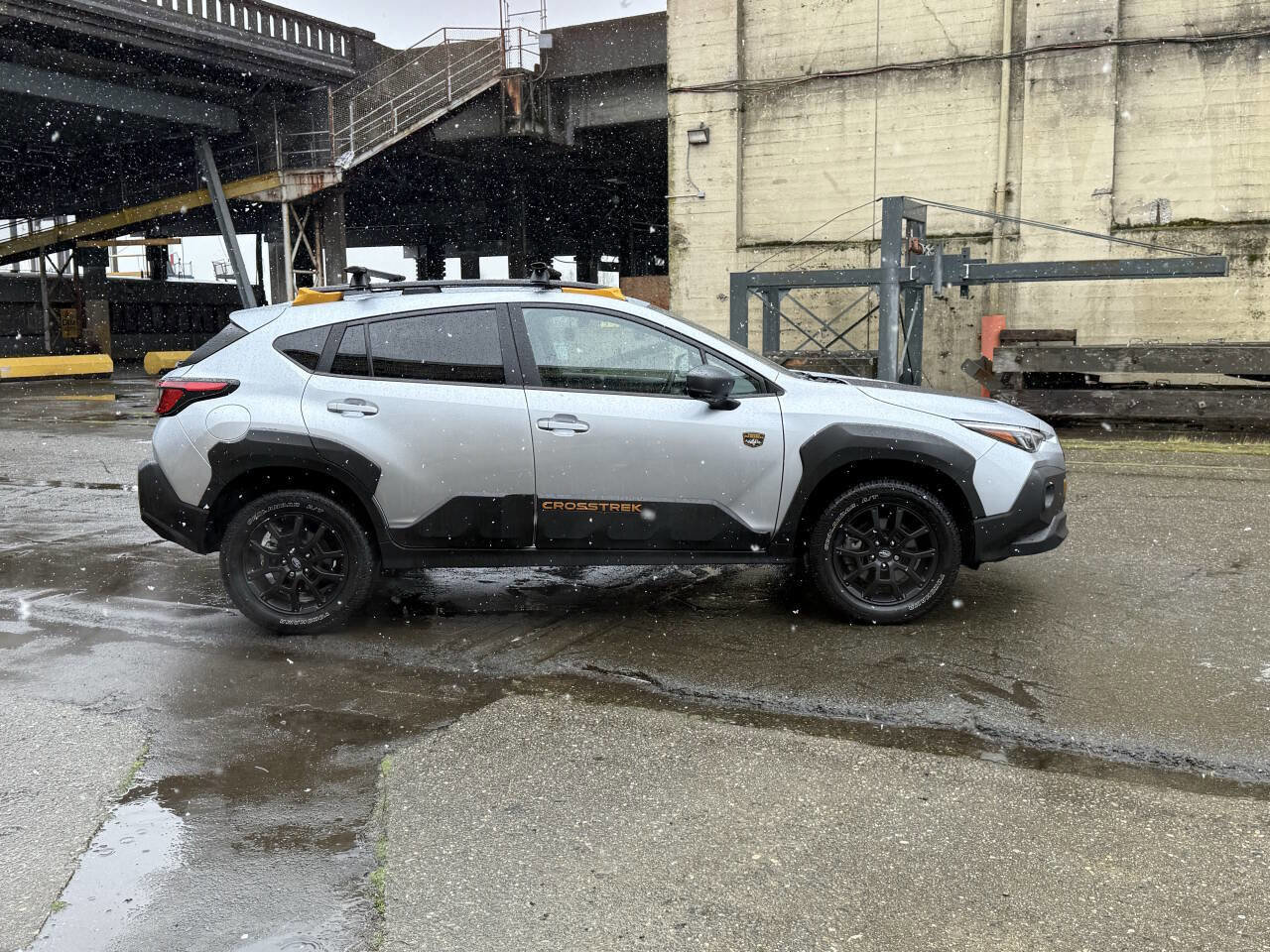 Used 2024 Subaru Crosstrek 2.5i Wilderness image 11