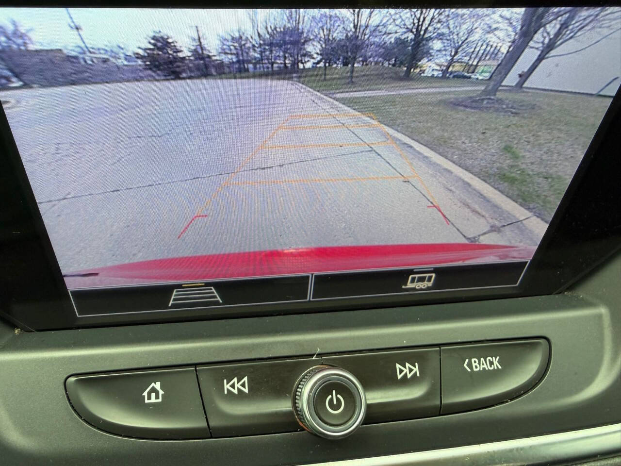 Used 2021 Chevrolet Blazer LT FWD image 20