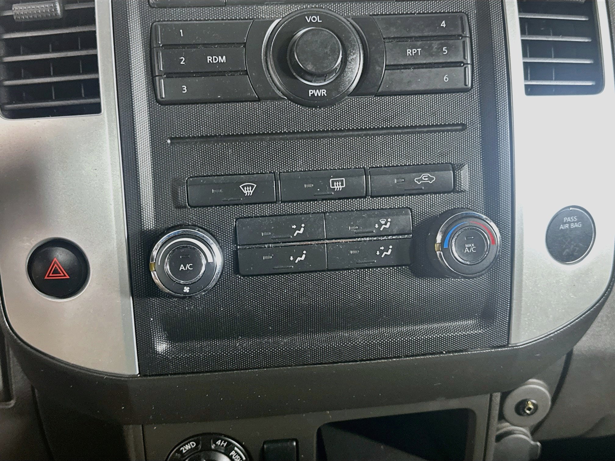 Used 2011 Nissan Xterra S AWD/4WD image 21