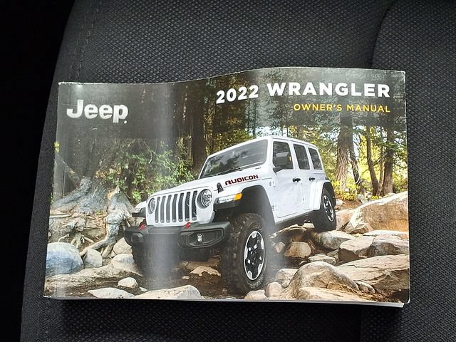 Used 2022 Jeep Wrangler Unlimited Sport AWD/4WD image 25
