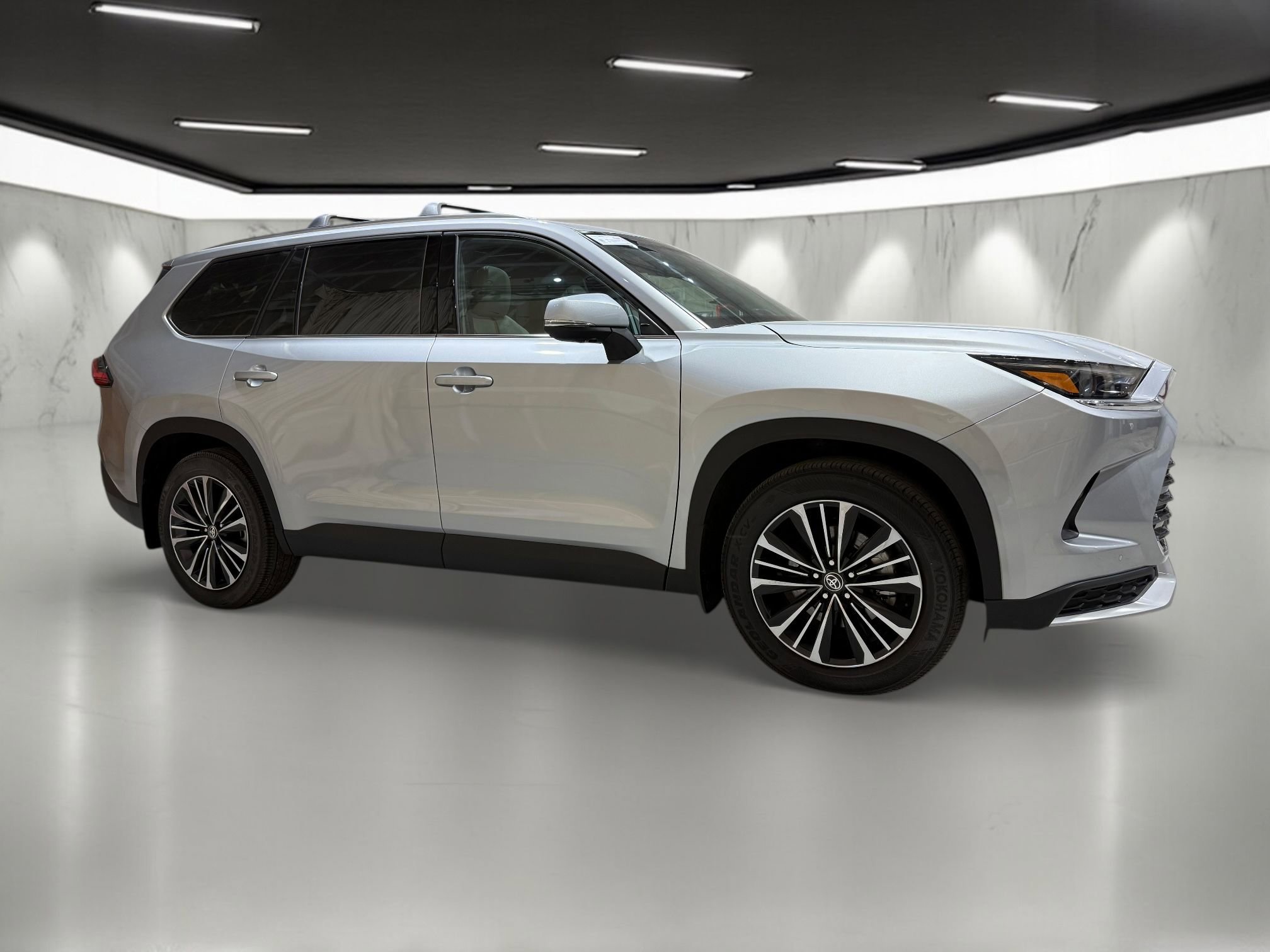 Used 2024 Toyota Grand Highlander AWD Hybrid image 7