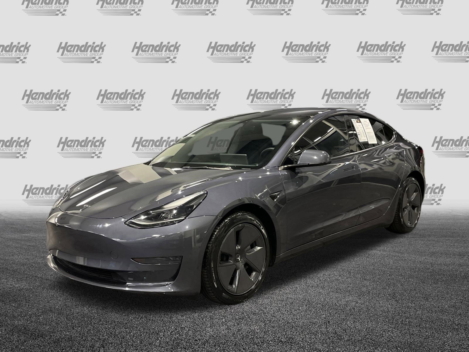 Used 2023 Tesla Model 3 Standard Range image 6