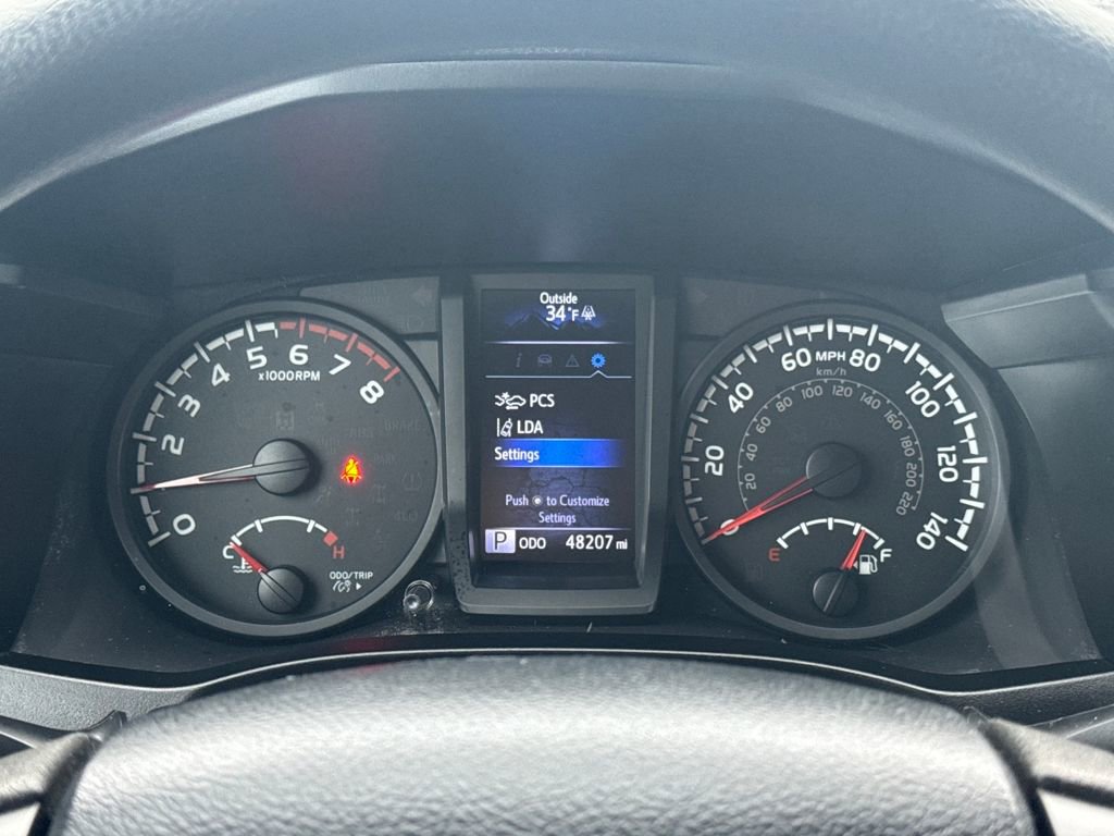 Used 2019 Toyota Tacoma SR5 image 16