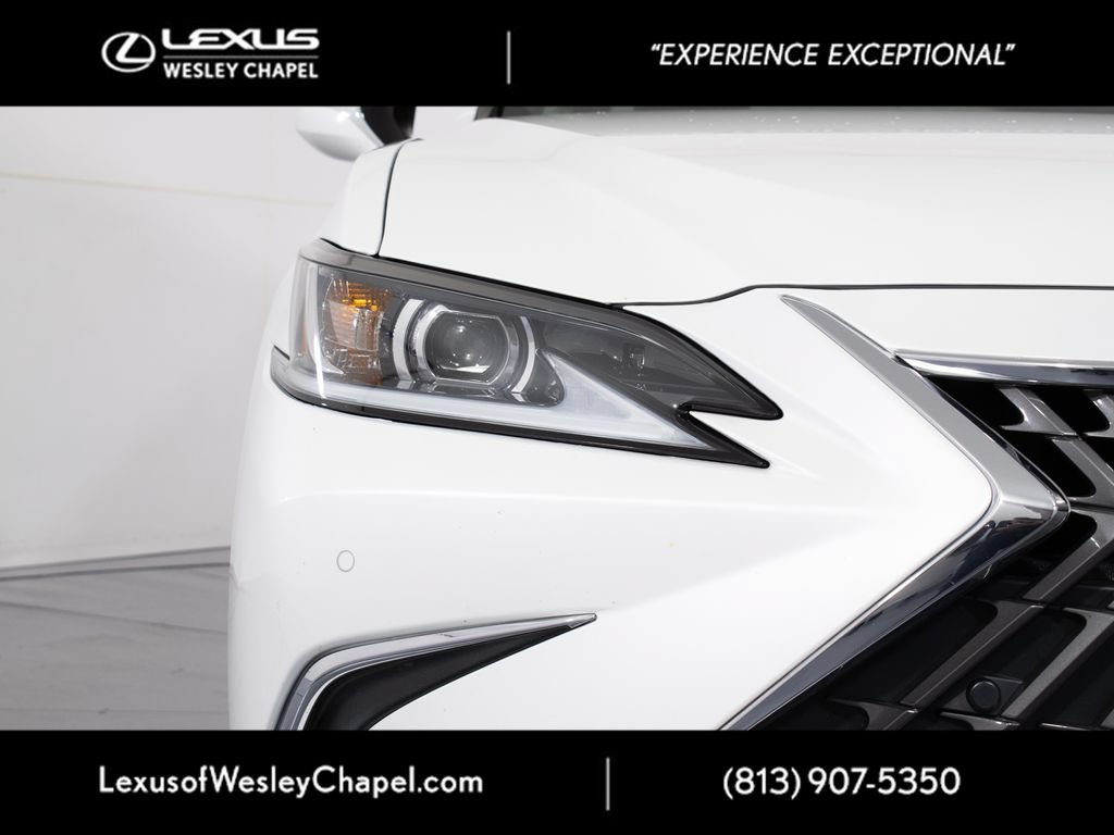Used 2023 Lexus ES 250 w/ Premium Package AWD/4WD image 11