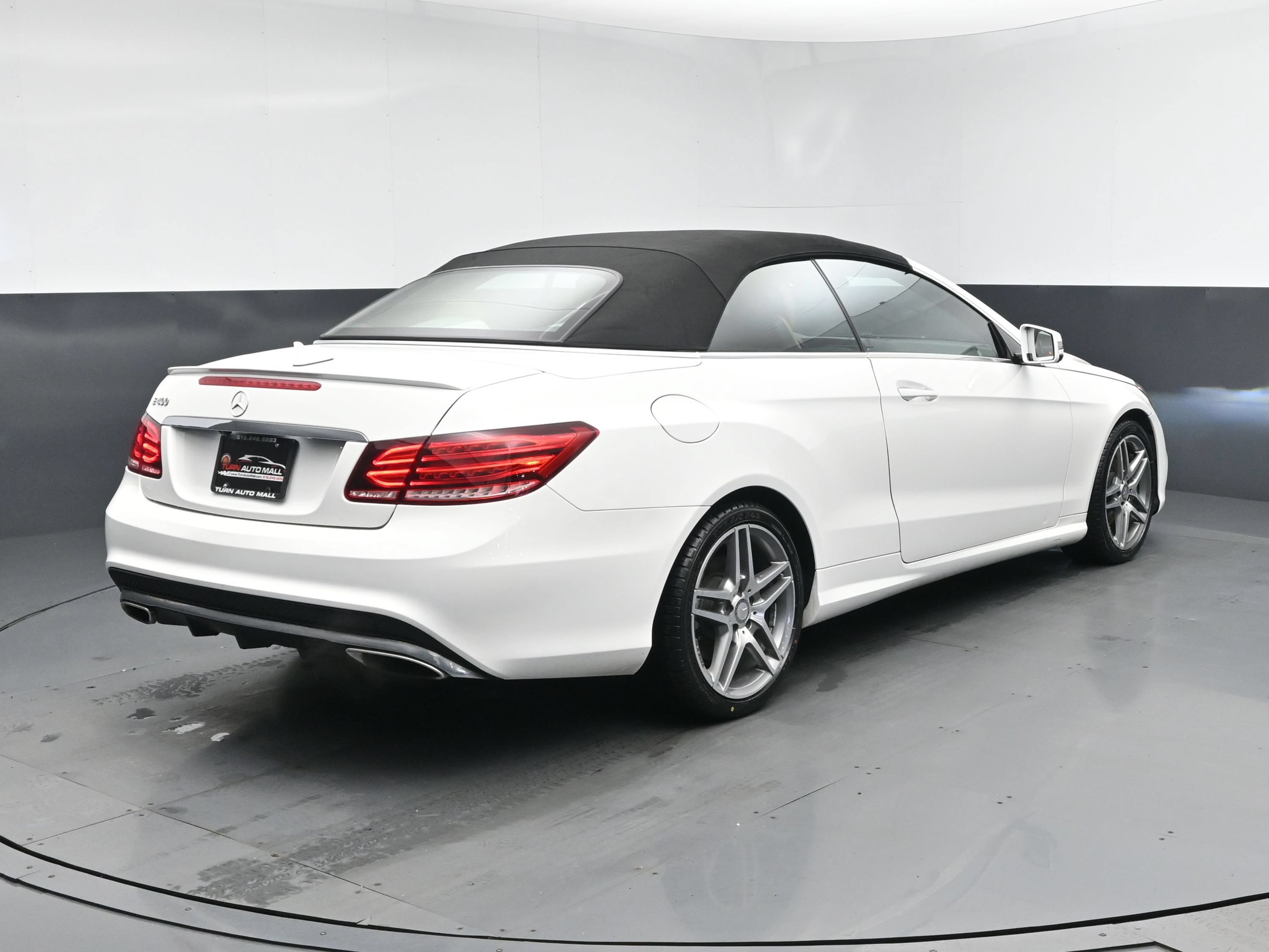 Used 2017 Mercedes-Benz E 400 Cabriolet w/ Premium 2 Package image 22