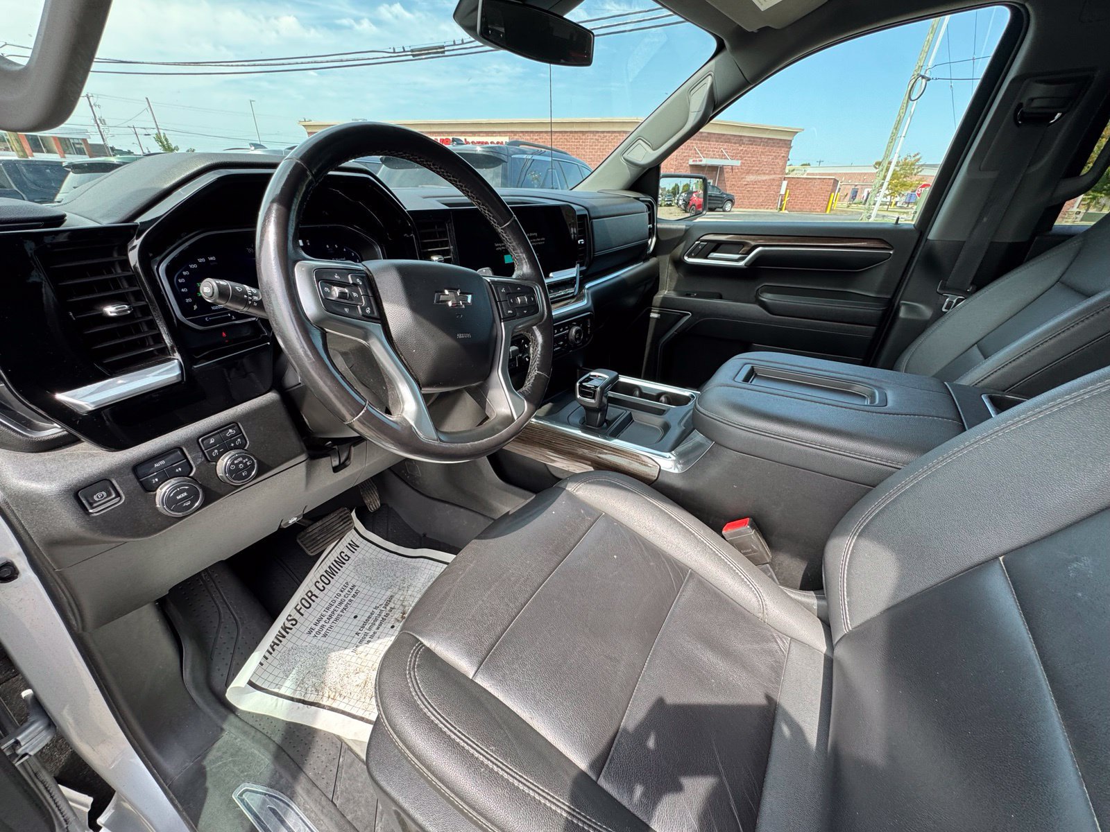 Used 2022 Chevrolet Silverado 1500 RST w/ Rally Edition AWD/4WD image 16