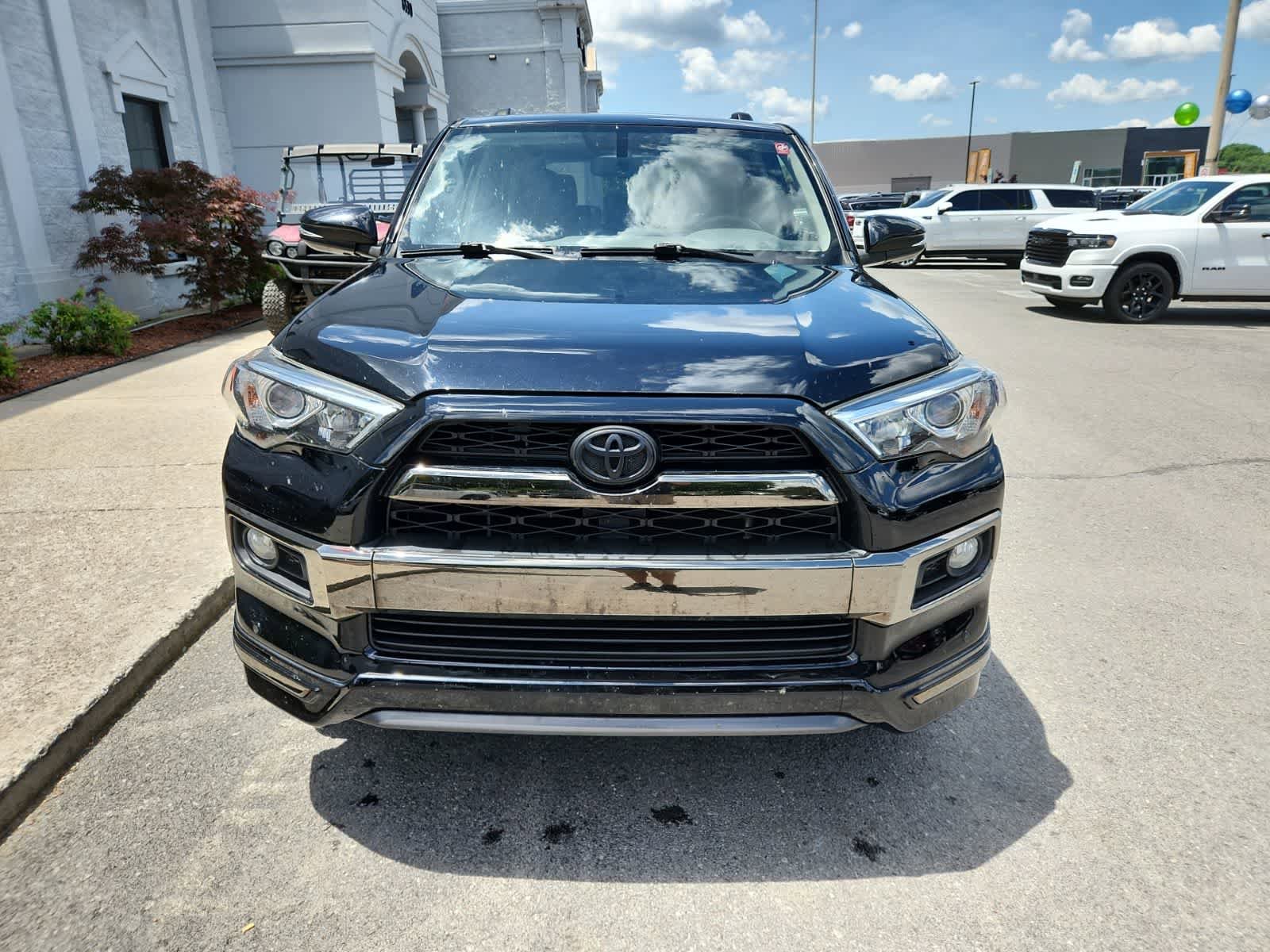 Used 2019 Toyota 4Runner Limited AWD/4WD image 8