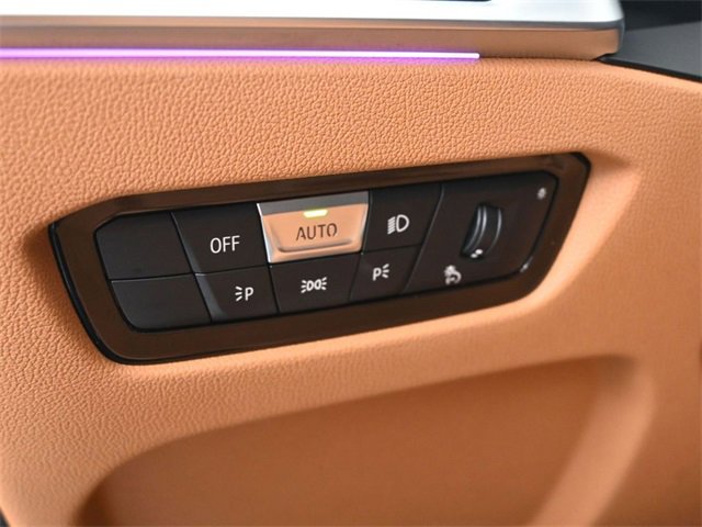 Used 2022 BMW 430i Convertible w/ Premium Package image 18