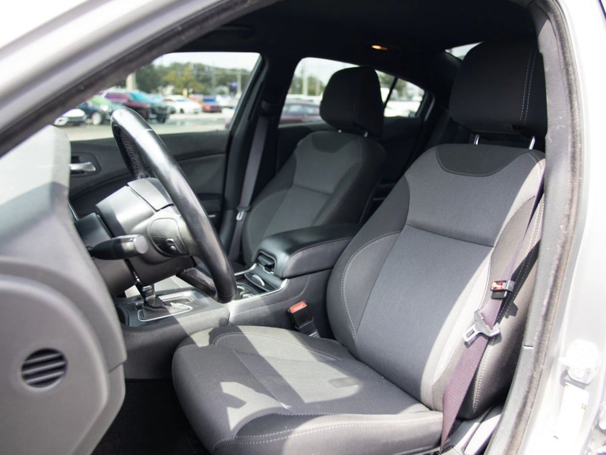 Used 2016 Dodge Charger SE w/ Popular Equipment Group RWD image 18