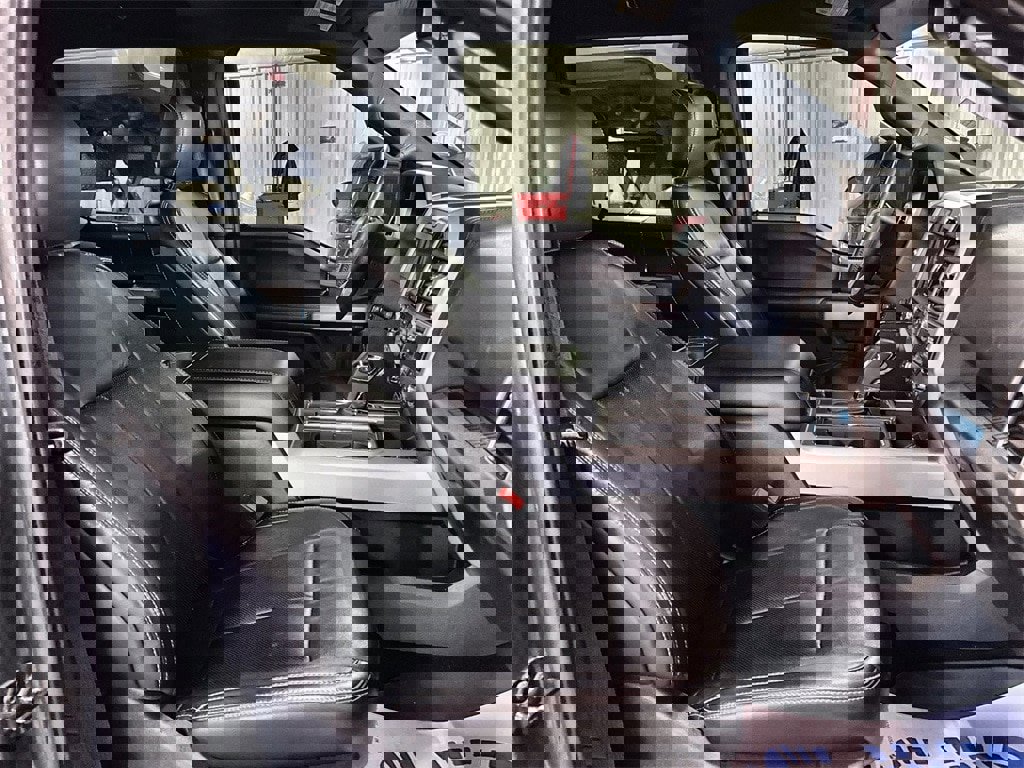 Used 2019 Ford F150 Lariat image 29