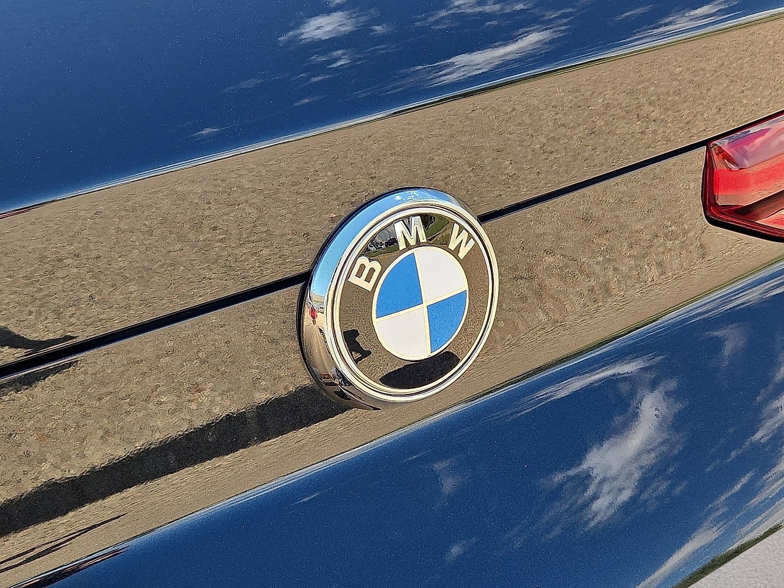 Used 2026 BMW X6 xDrive40i AWD/4WD image 15