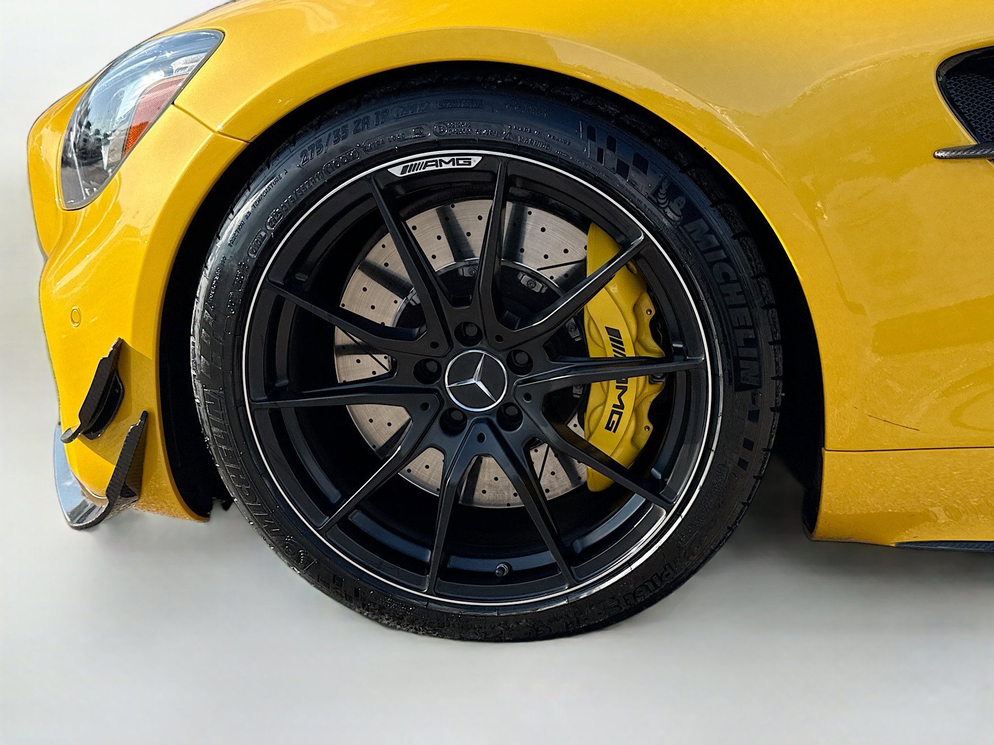 Used 2019 Mercedes-Benz AMG GT R image 37