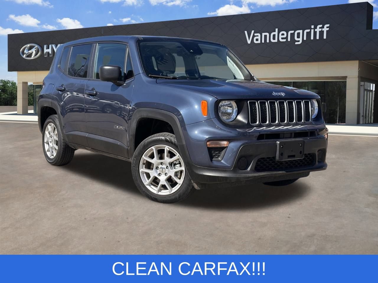 Used 2023 Jeep Renegade Latitude image 1
