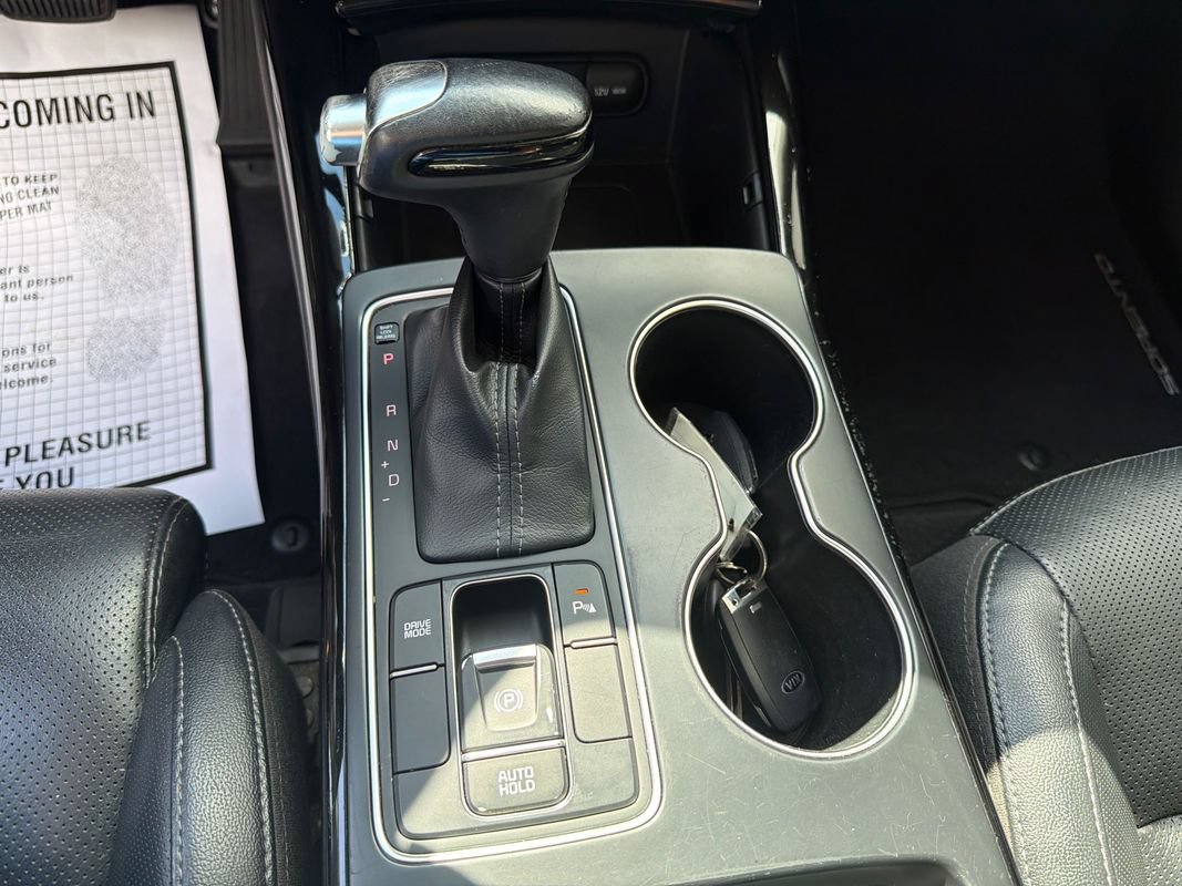 Used 2019 Kia Sorento SX FWD image 18
